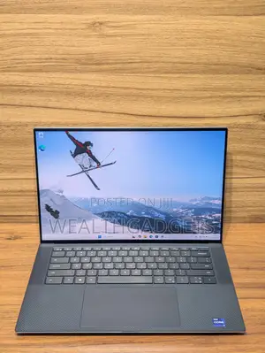 Laptop Dell XPS 15 9510 32GB Intel Core i9 SSD 1T