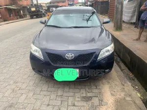 Toyota Camry 2008 Gray