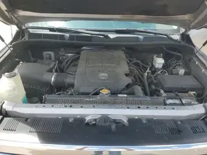 Toyota Tundra 2016 Silver