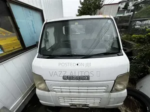 New Model Suzuki Carry Trucks