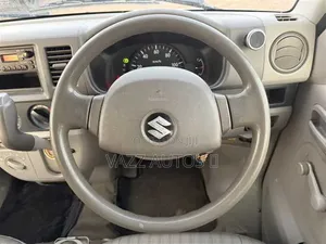 New Suzuki Every 2015 White