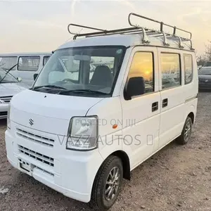 New Suzuki Every 2015 White