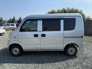 New Suzuki Every 2011 Silver