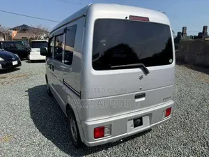 New Suzuki Every 2011 Silver