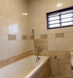 5bdrm Duplex in Lifecamp By Berger for rent