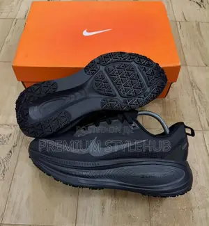 Trainers (Walking/Jogging)