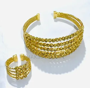 Non Tanish Jewelry That's Suits All Skin Type