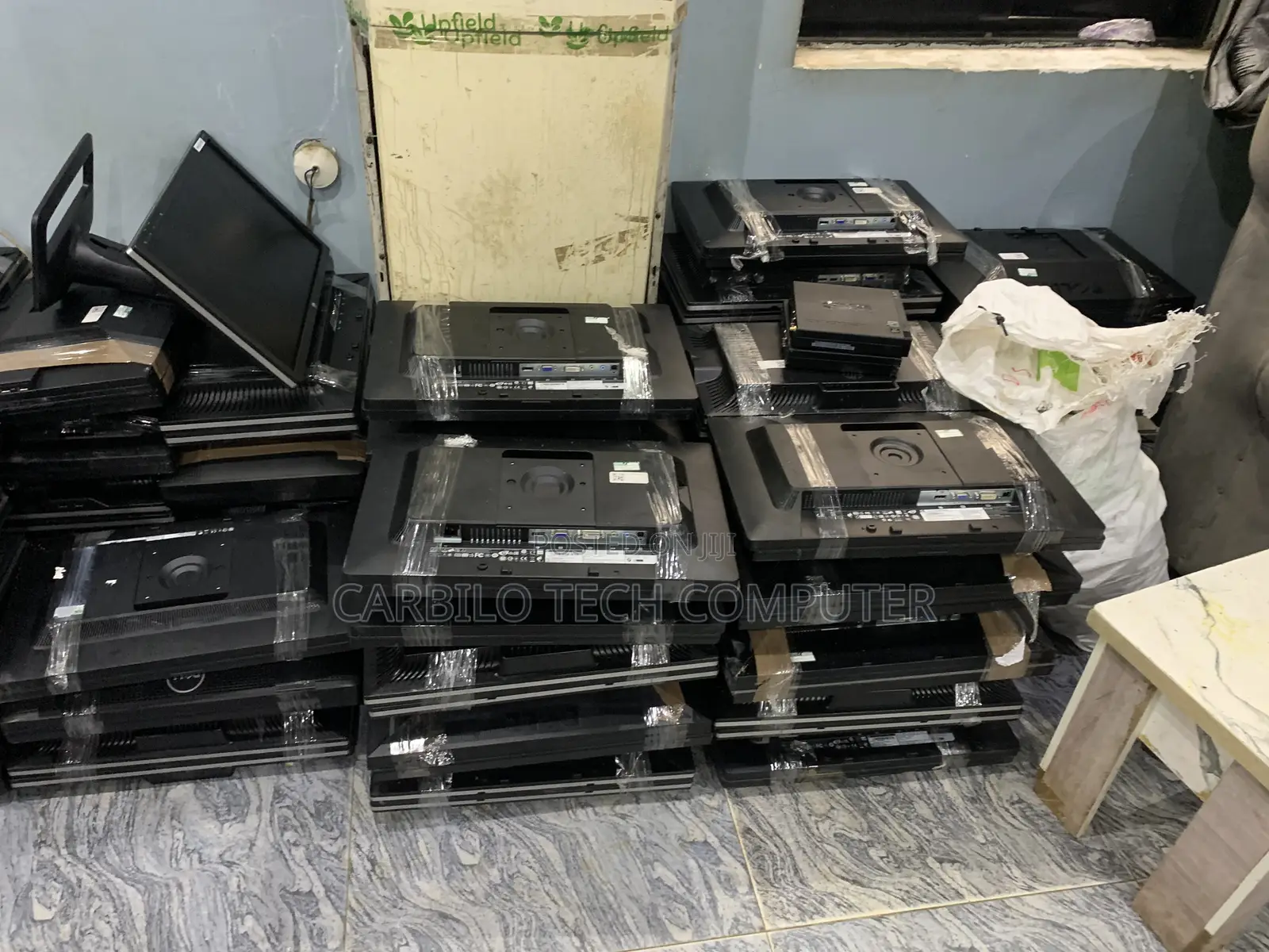 P2210t LCD Monitors