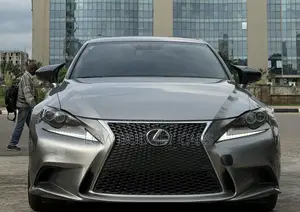 Lexus IS 350 AWD 2015 Gold