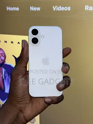 Apple iPhone 16 128 GB White