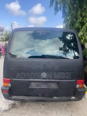 Volkswagen Transporter 2004 Black