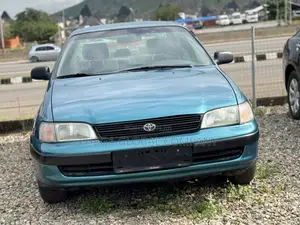 Toyota Carina 2000 Teal