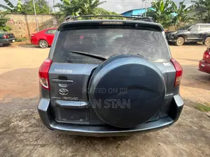 Toyota RAV4 2009 Blue
