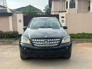 Mercedes-Benz M Class 2006 Blue