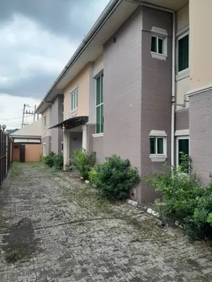 16bdrm Duplex in Ikeja Lagos, Obafemi Awolowo Way for rent