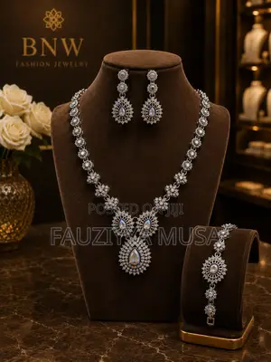 Elegant Jewelry Set