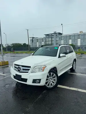 Mercedes-Benz GLK-Class 350 4MATIC 2011 White