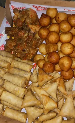 Pastry Chef( Small Chops)
