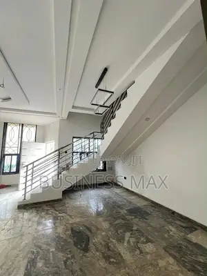 3bdrm Townhouse / Terrace in Naf Valley, Asokoro for rent