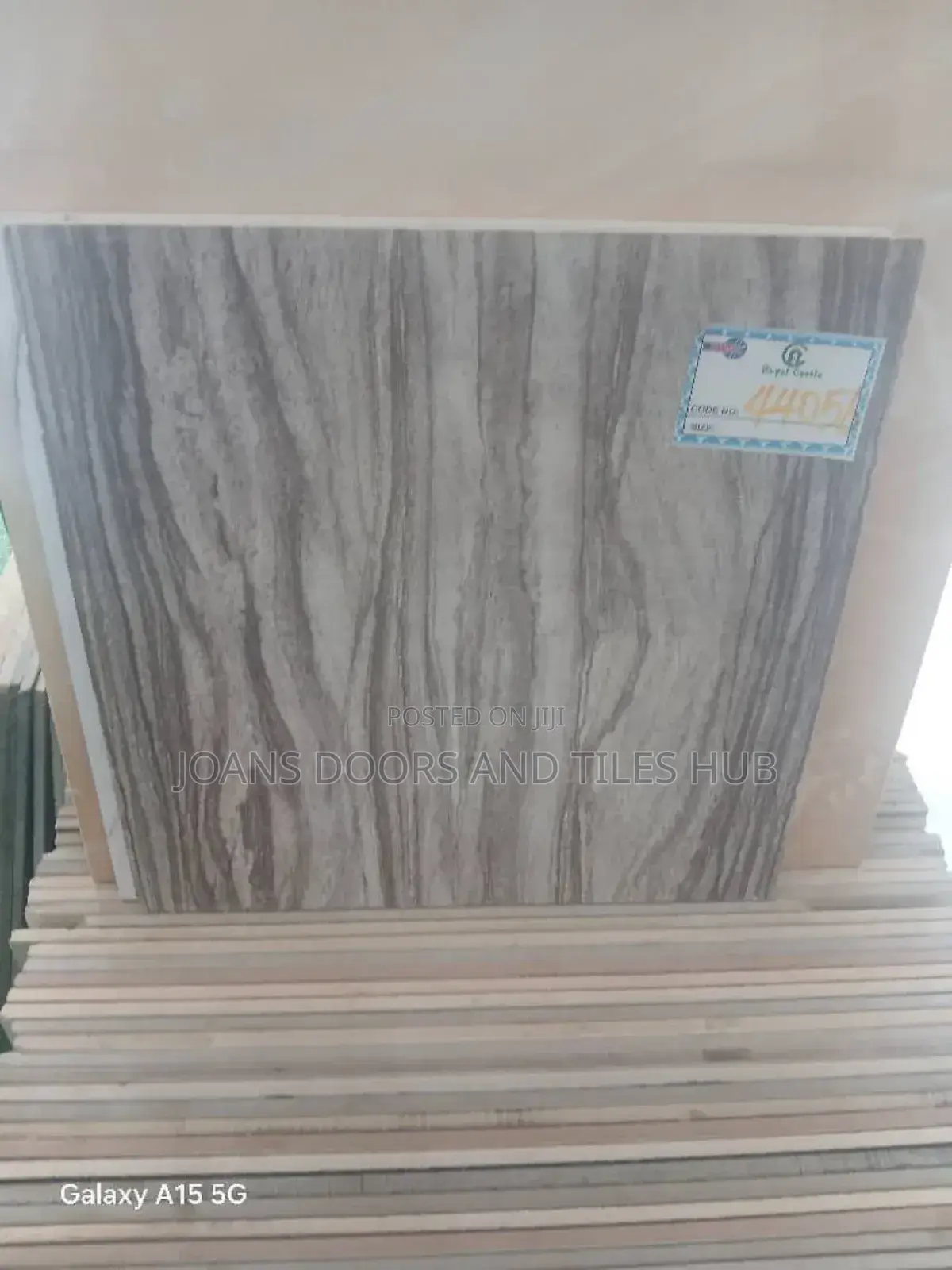 High Quality Tiles