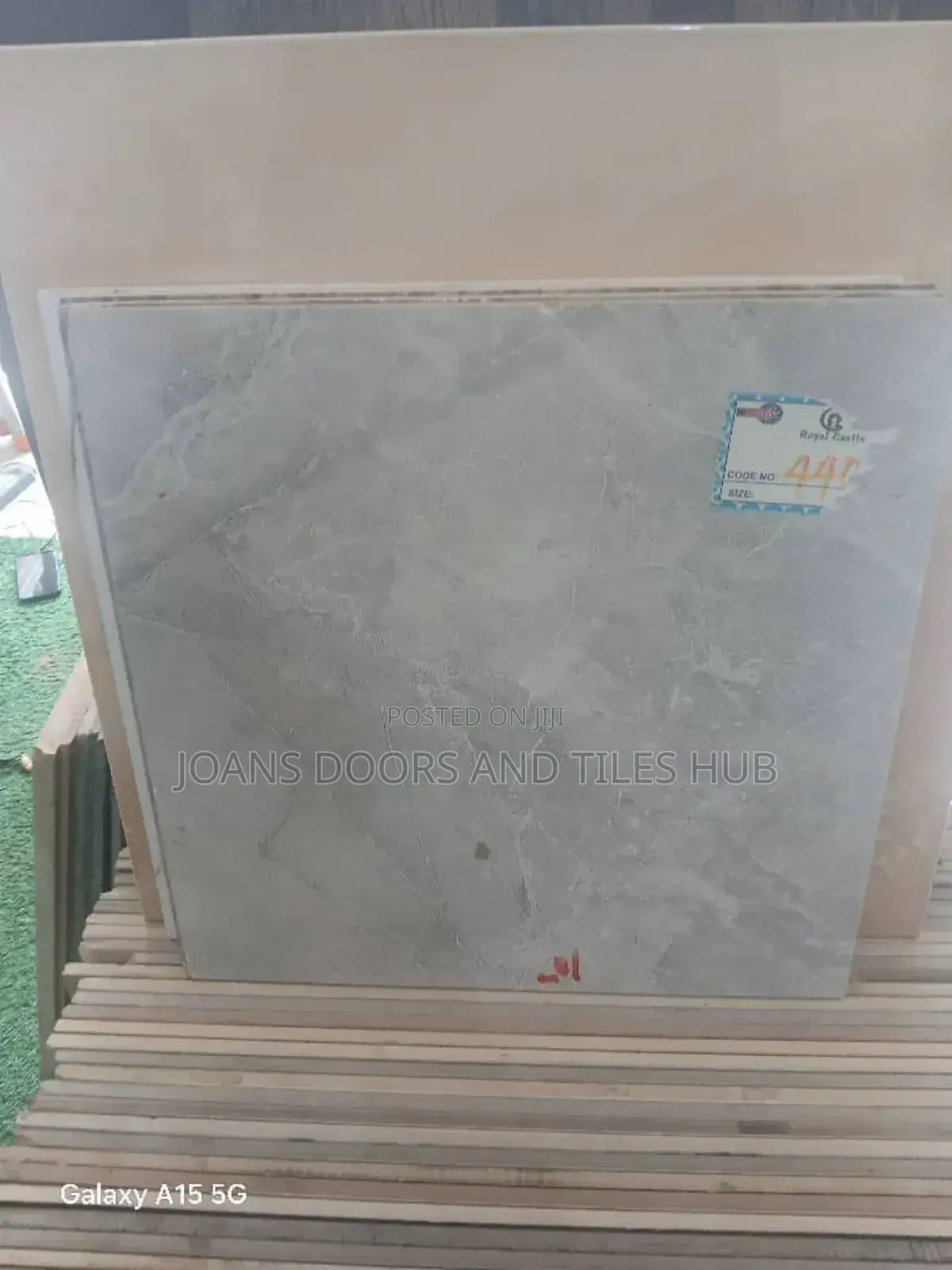 High Quality Tiles