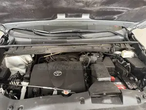 Toyota Highlander Limited 2019 Silver