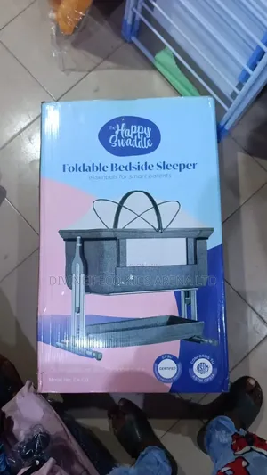 3-in-1 Foldable Baby Bedside Sleeper Bassinet With Mosquito Net
