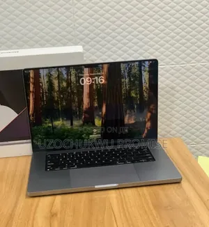 Laptop Apple MacBook Pro 2021 M1 16GB Intel Core i7 SSD 512GB