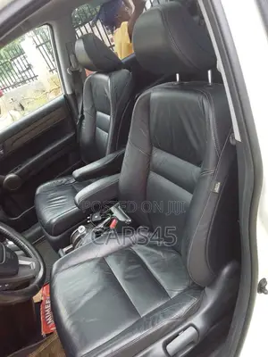 Honda CR-V 2010 White