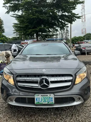 Mercedes-Benz GLA 250 2016 Gray