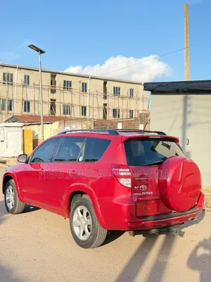 Toyota RAV4 2010 Red