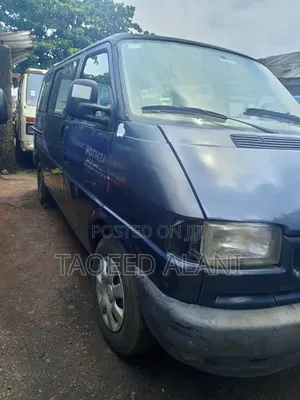 Volkswagen Transporter 2002 Blue