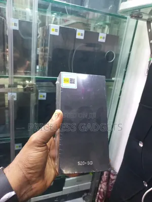 New Samsung Galaxy S20+ 5G 128 GB Black