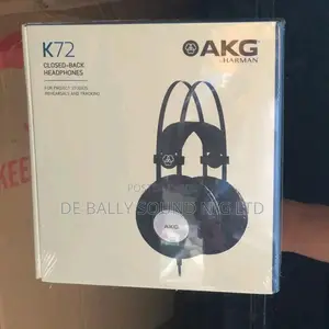 Akg Closed-Back Studio Monitoring Headphones