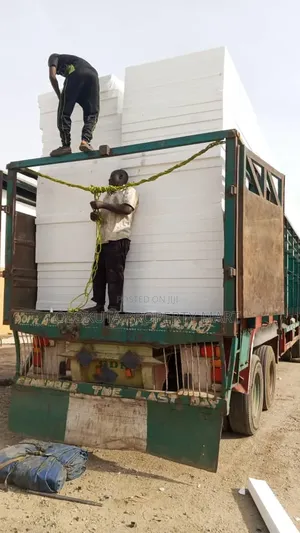 Polystyrene Board and Parapet