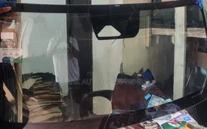 Toyota Land Cruiser 2025 Windscreen Glass