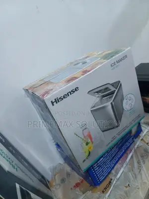 12 Cubes in Minutes: Hisense 20kg Bullet Ice Maker