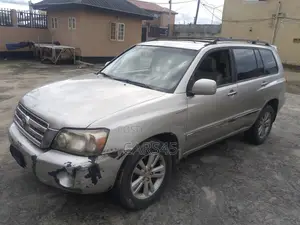 Toyota Highlander 2006 Silver