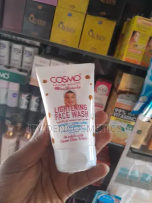 Cosmo Glow White Miss Beauty Lightening Face Wash.