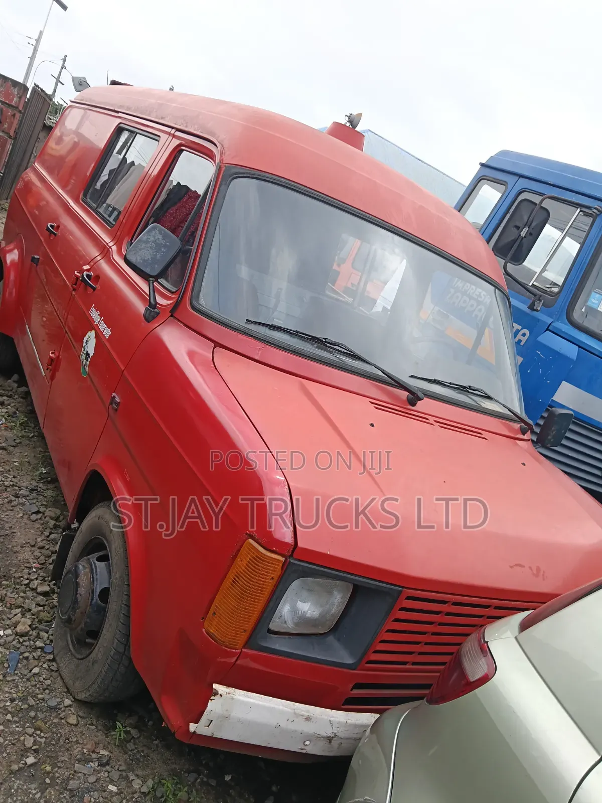 Ford Transit 1980 Red