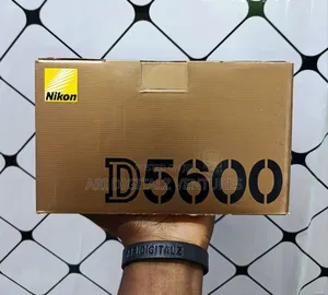 Nikon D5600
