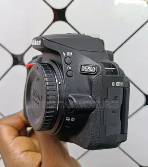 Nikon D5600