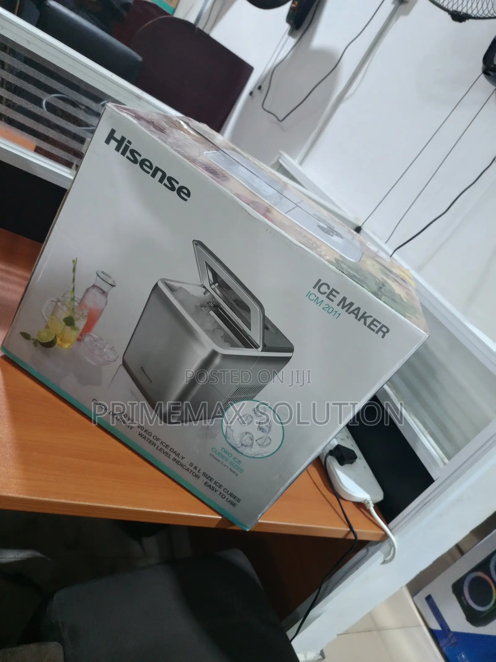 Compact, Efficient, Powerful: Hisense Ice Maker Icm2011