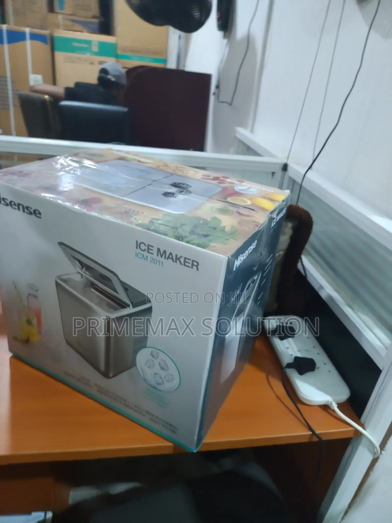 Ice Maker Goals: Hisense Icm2011 Delivers
