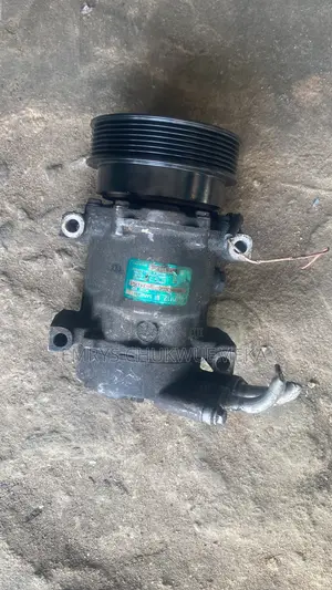 Manual Compressor for All Toyota, Lexus