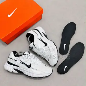New Nike Initiator ‘Black White’ SNKS