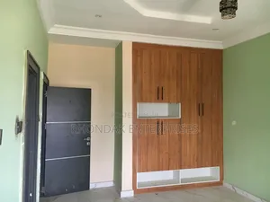 2bdrm Block of Flats in Sabon Lugbe for rent