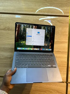 Laptop Apple MacBook Air 2024 M3 8GB Apple M3 SSD 256GB