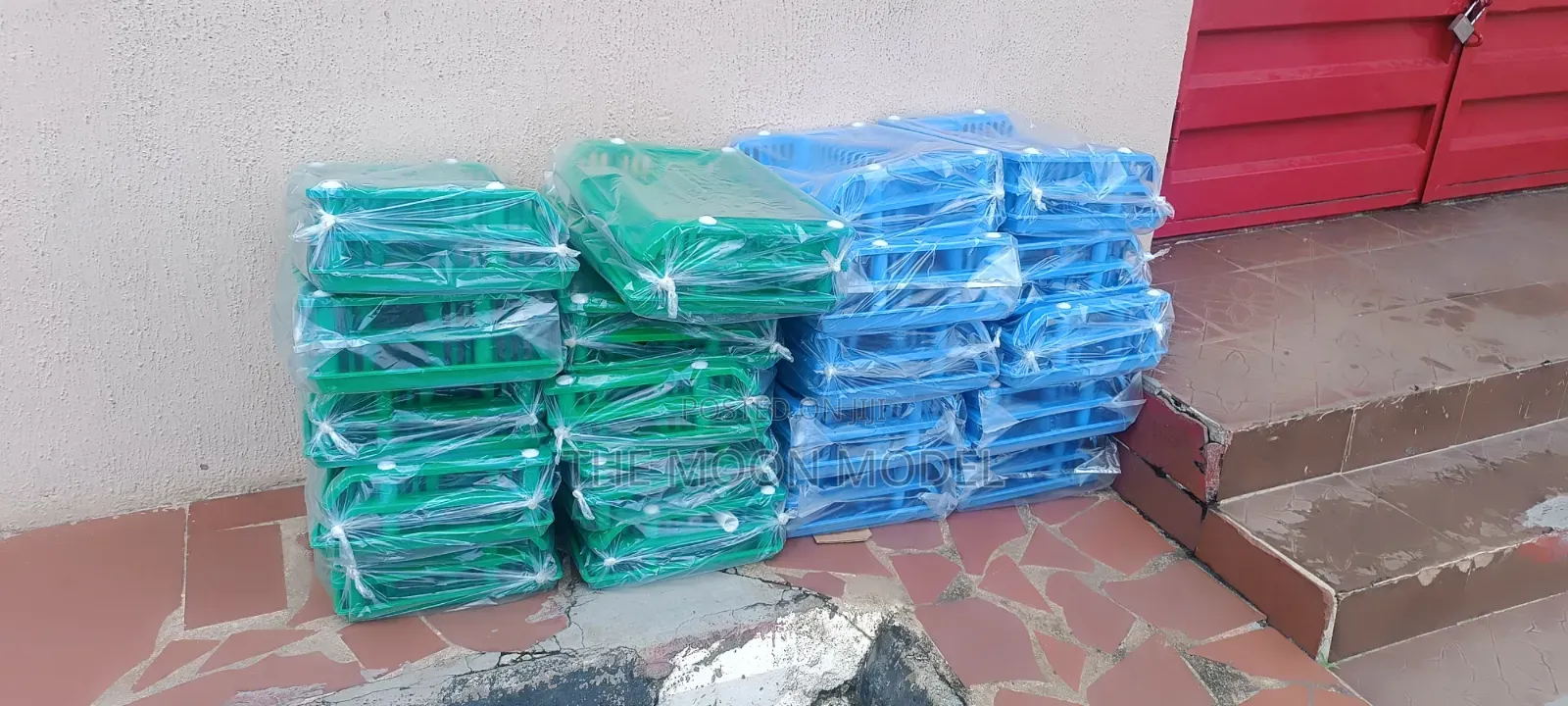 3 Steps Plastic Plates Rack