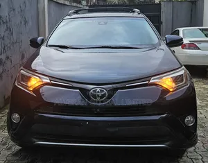 Toyota RAV4 Limited AWD (2.5L 4cyl 6A) 2017 Blue